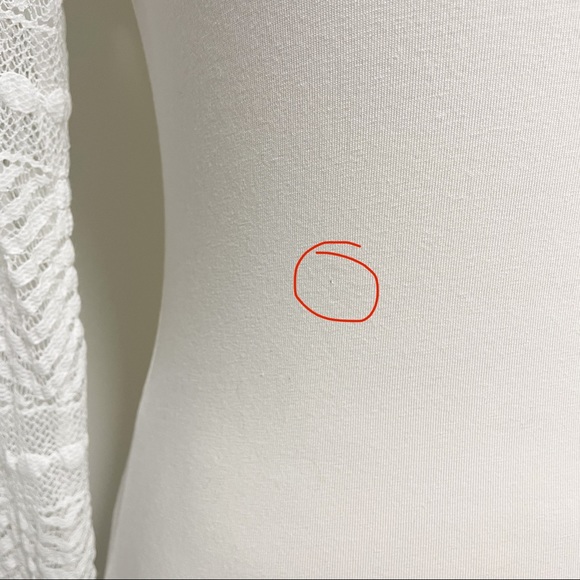 H&M Sheer Lace Blouse Stretch NWT *stain* - Picture 10 of 10